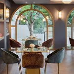 Marbella, Mar-bella Collection آغيوس يوانيس بيريستريون
