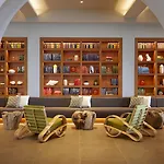 Marbella, Mar-bella Collection 阿基奥斯·伊奥尼斯·佩里斯特