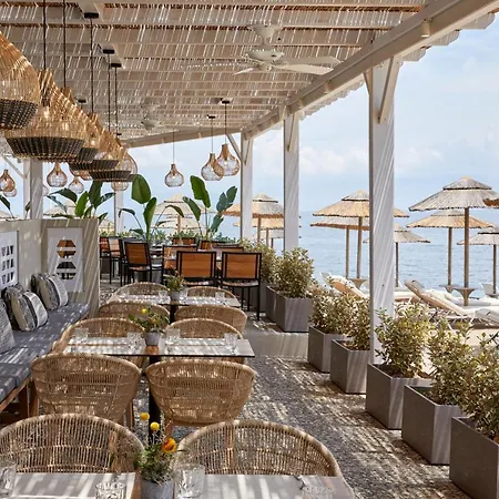 Marbella, Mar-bella Collection Resort