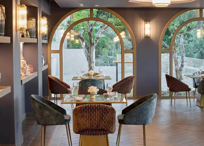 Marbella, Mar-bella Collection Agios Ioannis Peristerion