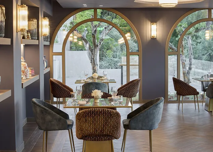 Marbella, Mar-bella Collection 리조트