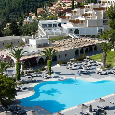 Marbella, Mar-bella Collection Resort