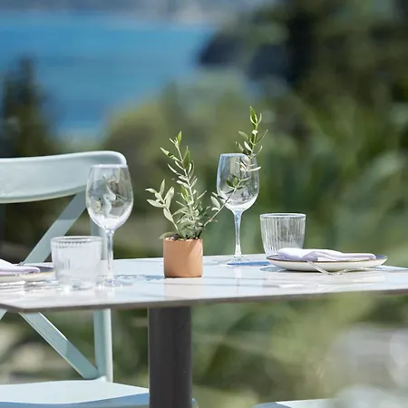 Marbella, Mar-bella Collection