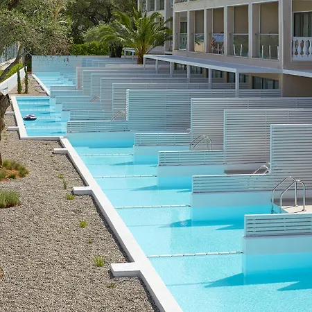 Курортный комплекс Marbella, Mar-bella Collection 5*