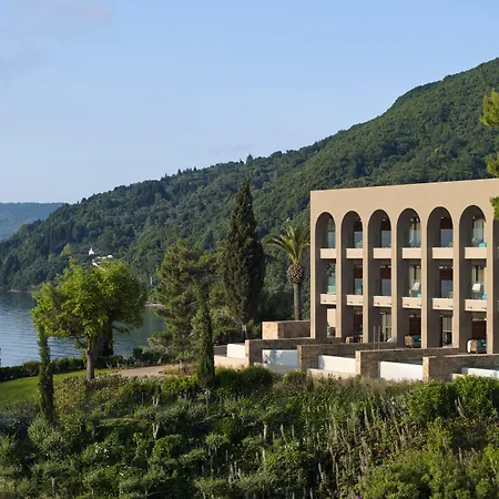 Marbella, Mar-bella Collection Resort 5*