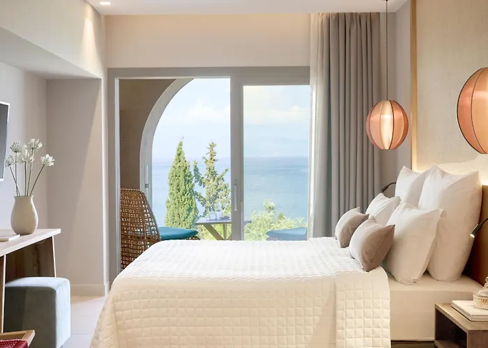 Marbella, Mar-bella Collection Resort