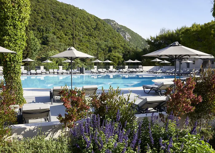 Marbella, Mar-bella Collection Resort